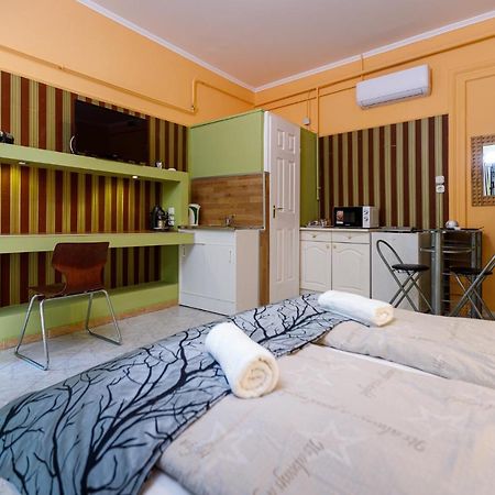Central Apartman Gyula Buitenkant foto